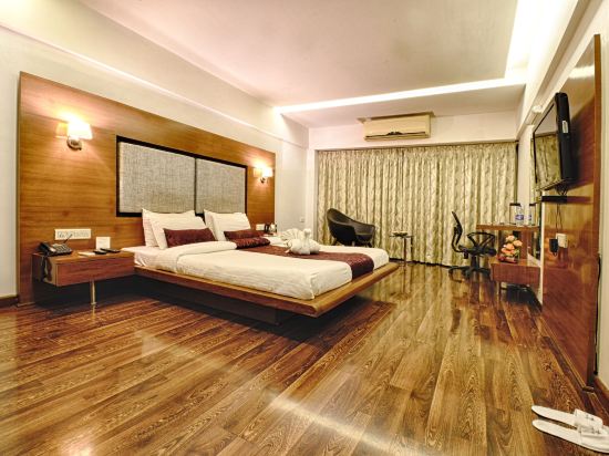 Hotel Platinum Residency