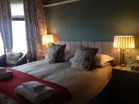 Yacht Bay View Hotels in Morecambe