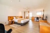 Paradise Hotel & Resort - balcón
