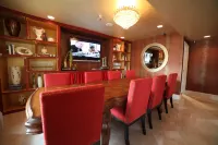 Hotel le Reve Pasadena Hotels in Sierra Madre