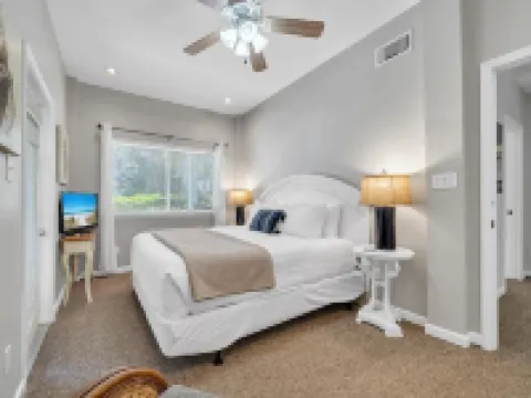 Aweigh from Home Hotels in Seagrove Beach