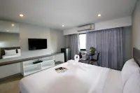 14 Residence Hotels in Phra Pradaeng