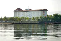 Singaraja Beach Hotel Hotel in zona Ganesha University
