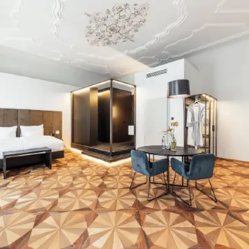 Meta Suites Historic City Living
