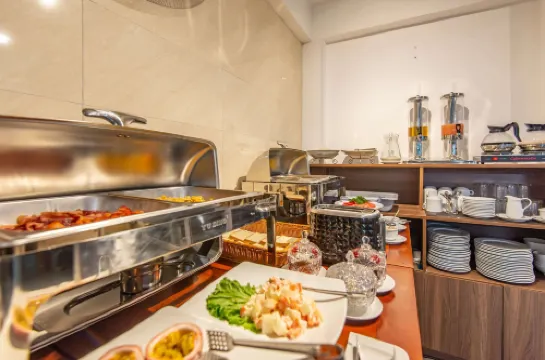 金色陽光別墅飯店及旅行社 餐飲 Photos