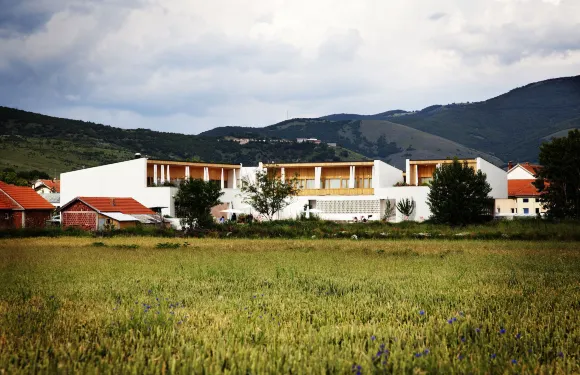 格拉查尼察酒店