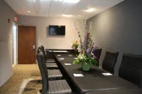 Wingate by Wyndham Niagara Falls