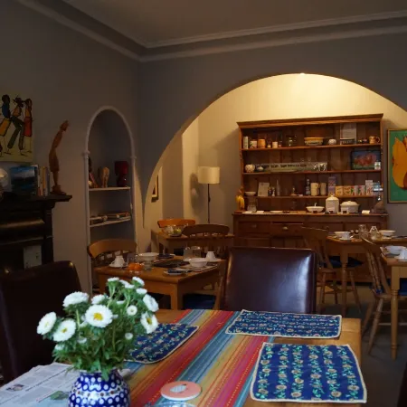 Archway Guest House