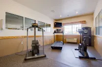 Best Western Firestone Inn  Suites - Gym