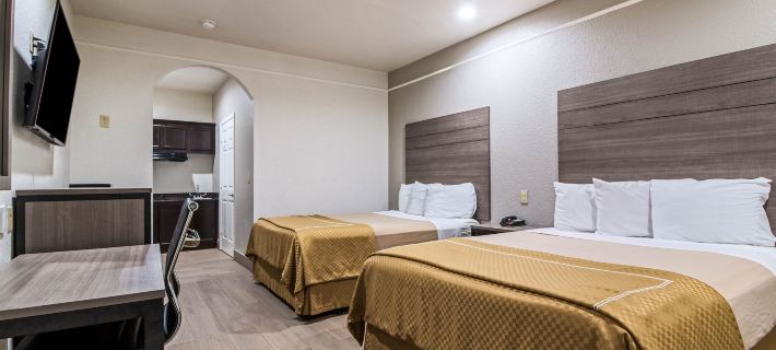 Scottish Inn and Suites Baytown Hotels in Baytown