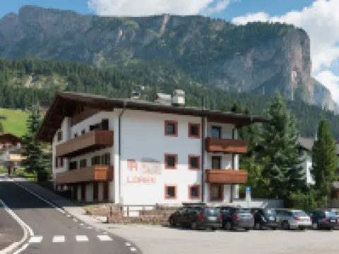 Apartments Lores Hotels in Selva