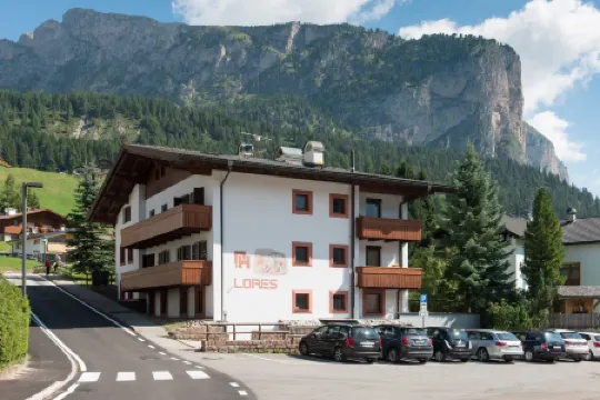 Apartments Lores