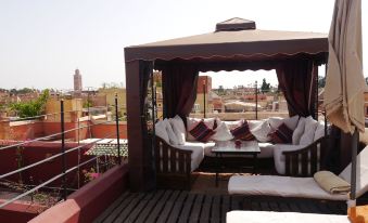 Riad El Zohar