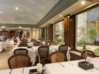 Hotel Lisboa Plaza - Lisbon Heritage Collection - Avenida Hotels near Av. Liberdade