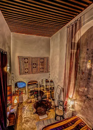 Riad Almaz Отели рядом с достопримечательностью «Mosquée Meriem Borkaoui»