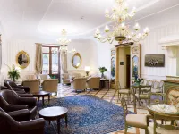 Hotel Palazzo Guardati Hotels near Teatro Tasso