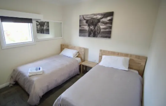 南部高地阿蓋爾酒店 鄰近Spa at Solar Springs Health Retreat的酒店