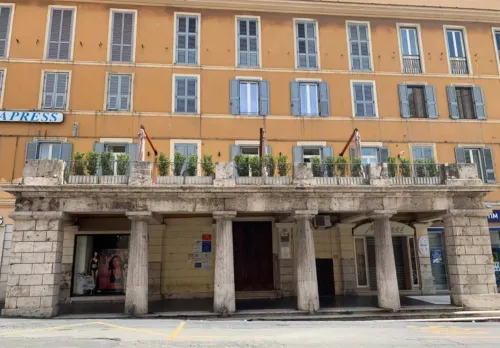 7 Bell's House Hotels in Civitavecchia