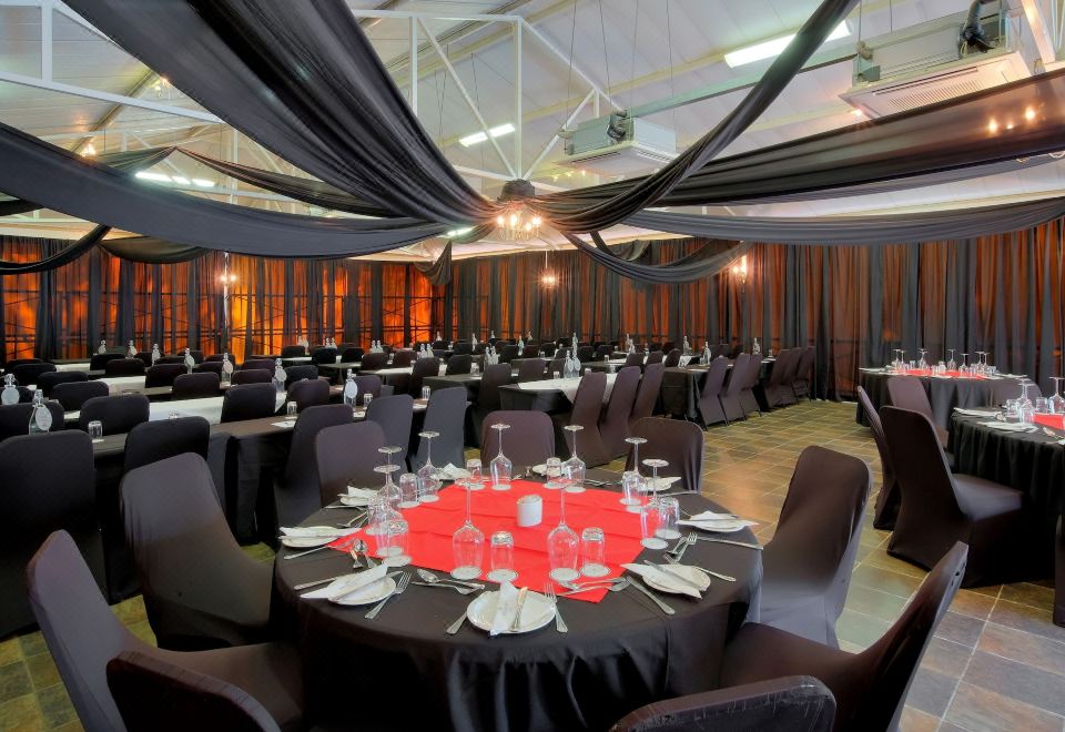 Protea Hotel Polokwane Landmark Over view