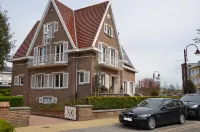 Amylia Hotels near Amour