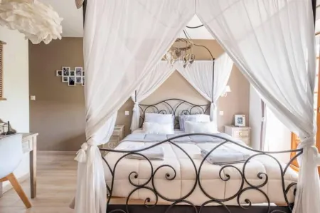 B&B des Histoires d'Anges - Côté Jardin - Accueil Vélo