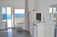 Golden Beach Resort Anafi Hotels in Anafi