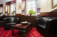 Hotel Grüne Tanne Hotels in Rosengarten