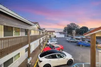 Bayhill Inn - parking