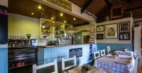 Fitzgeralds Woodlands House Hotel - bar