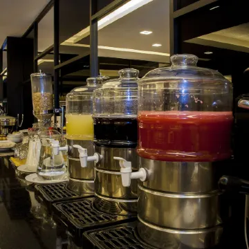 Américas Granada Hotel Отели рядом с достопримечательностью «Лестница Селарона»