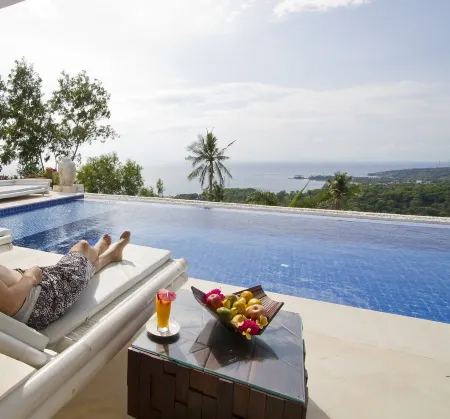 Villa Umbrella Lombok Отели в г. Lembah Sari