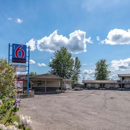 Motel 6 Fort Nelson, BC