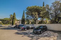 Les Capucines Saint Tropez - parking