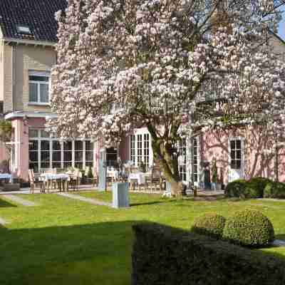 Hotel Recour Hotel Exterior