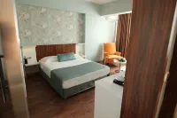 부육 사루한 호텔