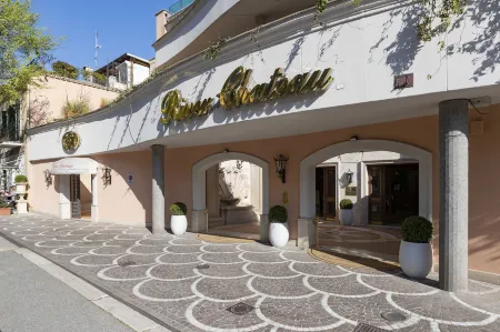 River Chateau Hotel Отели рядом с достопримечательностью «Via Don Carlo Gnocchi»