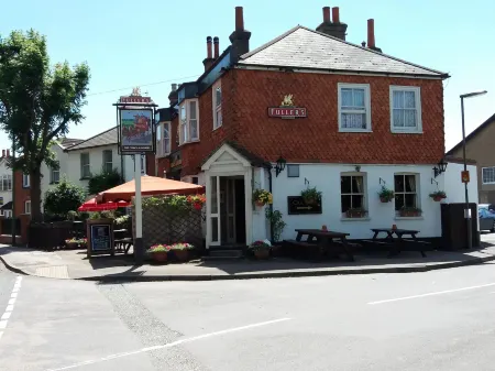 The Coach and Horses Отели в г. Раннимид Дистрикт