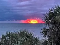 Venetian Haven, Private Entrance