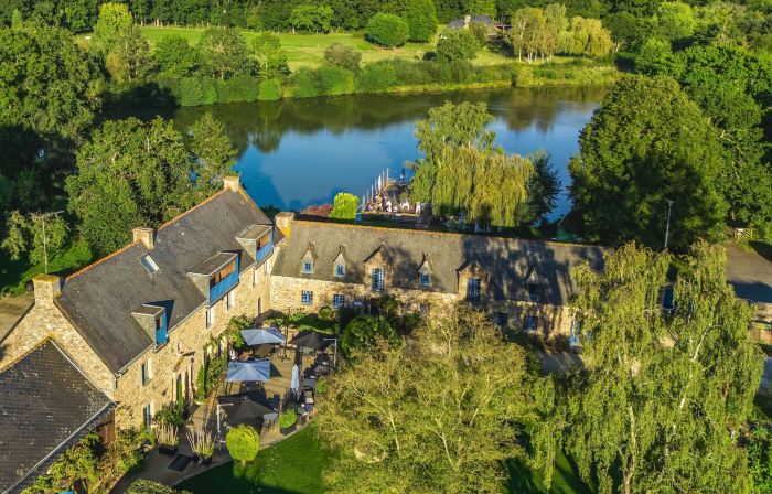 Logis Hotel le Manoir des Portes