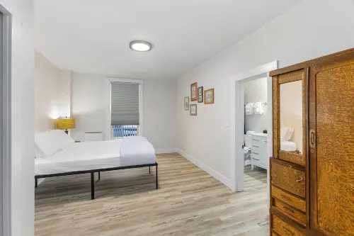 The Nighthawk Eyrie Hotel di Camano