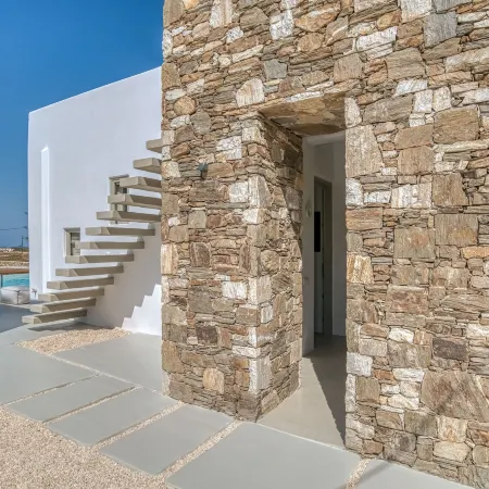 Lil Paros Luxury Suites