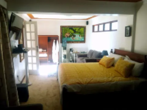 Angiri Camp - Campsite Hotels in Kieni East