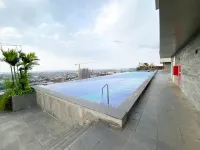 Modern Look Studio Apartment at Marquis de Lafayette Hotels in Pandansari