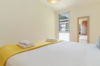 Cozy Santa Cruz