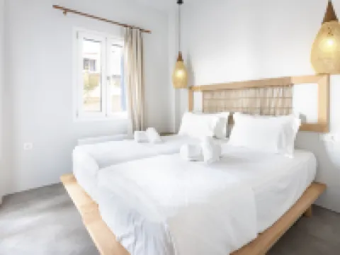 Alsea Seafront Apartments Hotels in Kythira