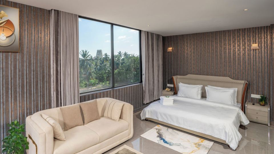 HOTEL SRI ASHVIK