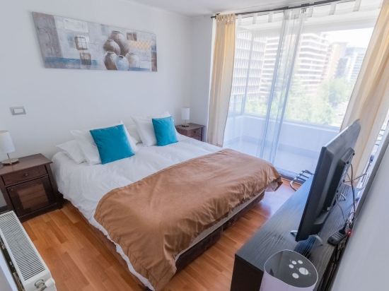 Kennedy Apartments Los Militares