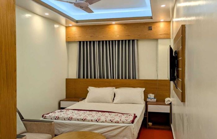Hotel Star Plus