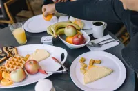 Residence Inn Mont Tremblant Manoir Labelle - breakfast
