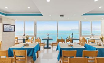 Blue Pearl Hotel